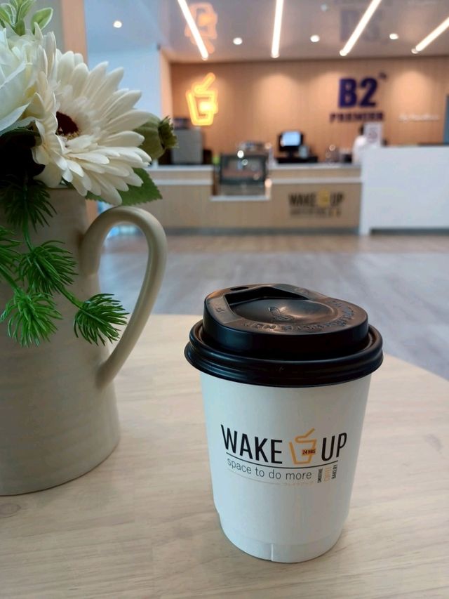 คาเฟ่ 24 hrs WAKE UP COFFEE