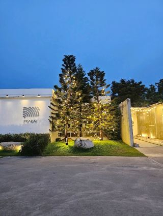 ประกาย Prakai Cafe & Cuisine : มีนบุรี