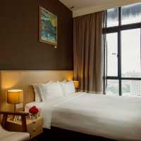 Urban Sophistication with a Tranquil Twist