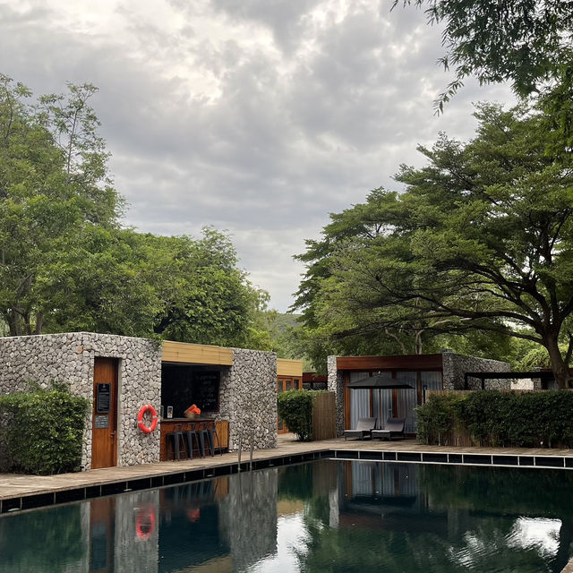 หนีความวุ่นวาย ไปใช้ชีวิตช้าๆ ที่ Tolani Kui Buri