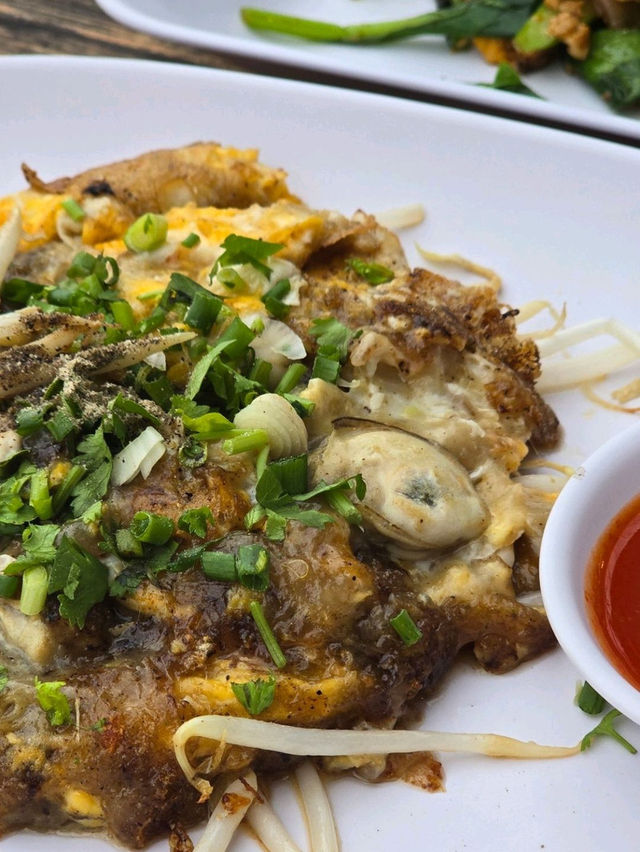 ร้านผัดไทย หอยทอด พัทยา นาเกลือ