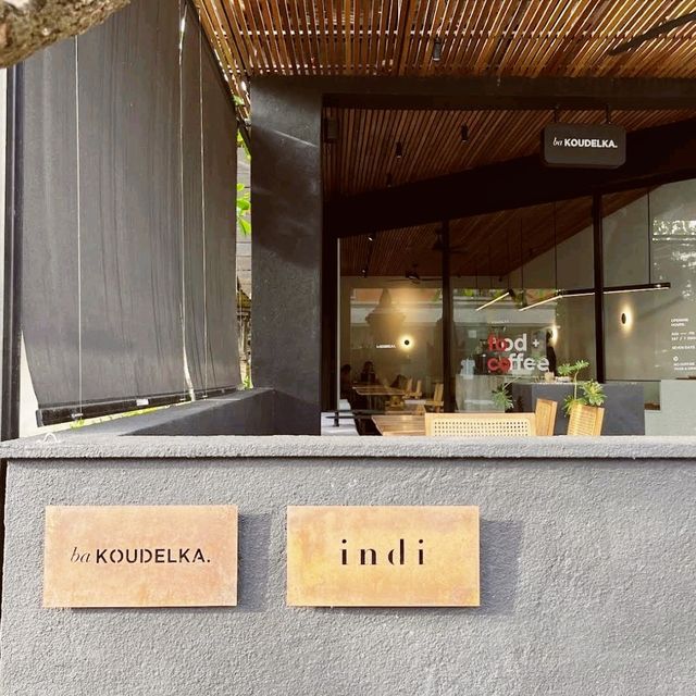 Ba Koudelka Cafe