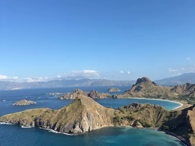 🤩 Padar Island: Even More Stunning Than You Imagine! ☀️