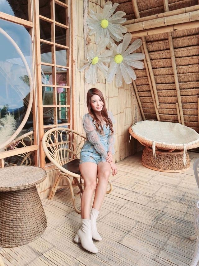 ชิราคาวาโกะ คาเฟ่ สวนผึ้ง
