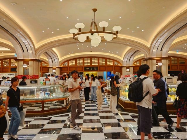 The Shinsegae Market at Express Bus Terminal