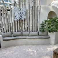  The Glass House Beachfront Bar