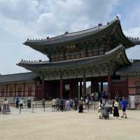 Summer in Seoul: Gyeongbokgung Palace