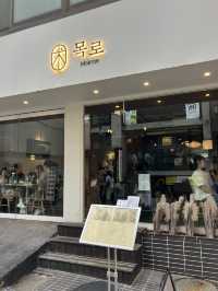 전통과 현대가 어우러진 한식 다이닝, 다이닝 목로