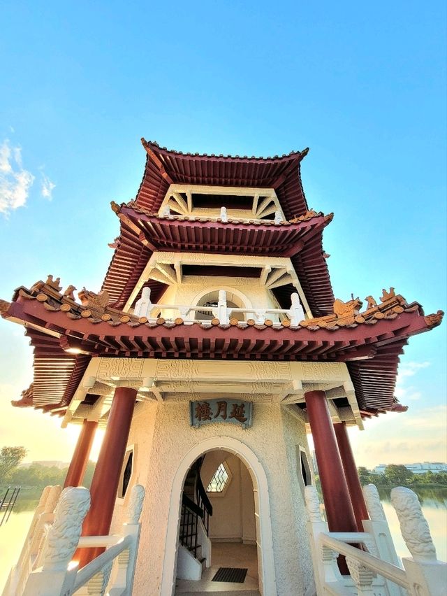 Twin Pagoda: A Peaceful Spot by the Lake
