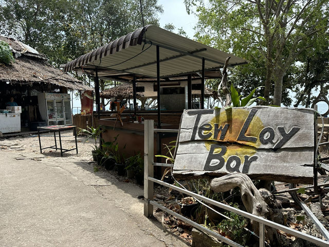 Tew Lay Bar