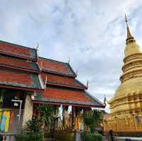 วัดพระธาตุหริภุญชัย ที่ลำพูน