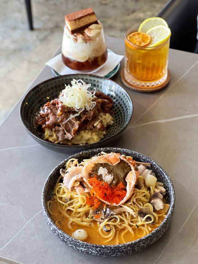 銅鑼灣維港海景樓上咖啡店