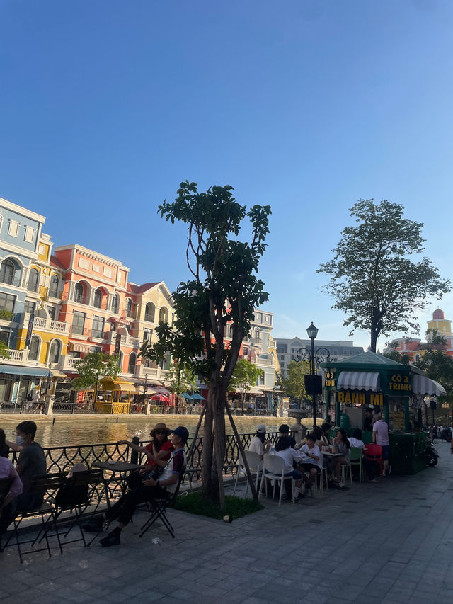 🌅越南富國 Grand World｜亞洲版威尼斯的夢幻夜遊之旅