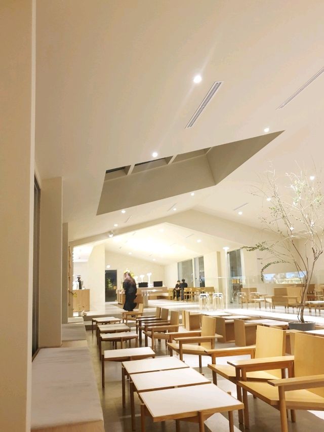 강릉모던분위기 베이커리가득한 🍴퍼베이드카페