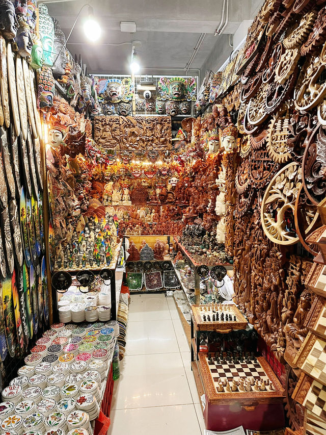 Treasures & Traditions at Ubud Art Market