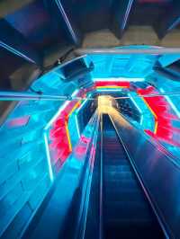 🌐✨ Europe budget Trip:Atomium Brussels – The Giant Icon of Belgium! 🇧🇪