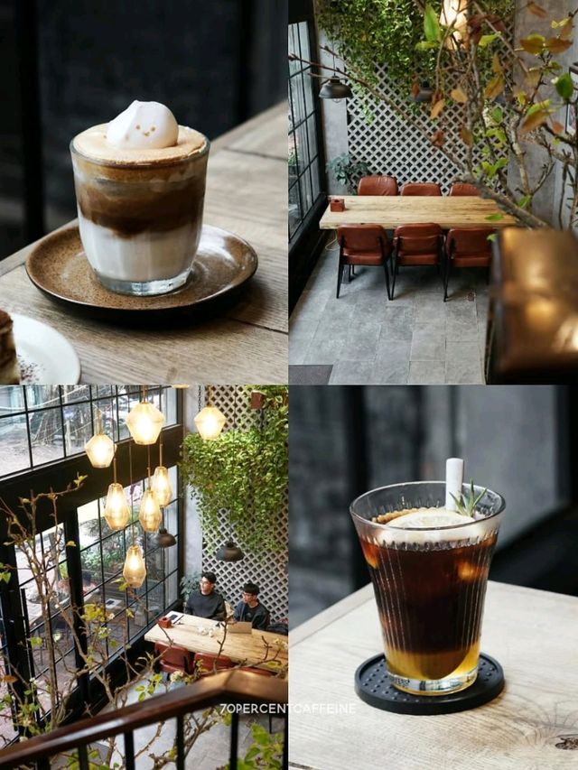 Clubhouse Café