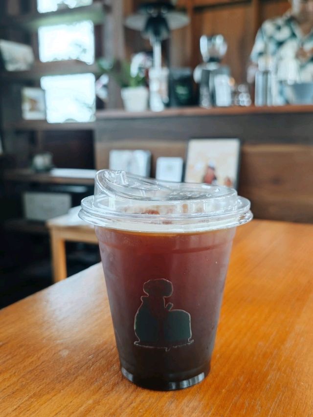 ☕ ดอกไม้ประตูแจกัน วิลเลจ คาเฟ่ไทรน้อย นนทบุรี ☕ ดอกไม้ประตูแจกัน วิลเลจ คาเฟ่ไทรน้อย นนทบุรี