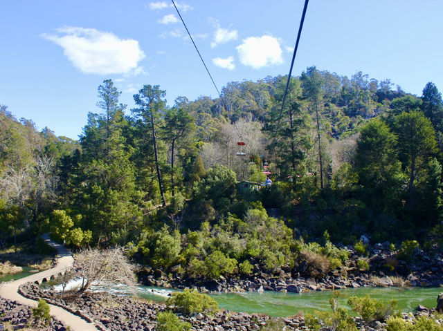 Sentinel Lookout: Where the Gorge Meets the Sky