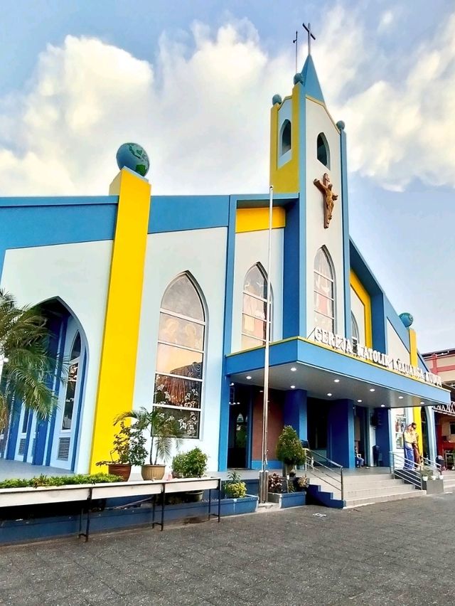 Pontianak's Trinity of Harmony: Masjid, Church, and Coffee