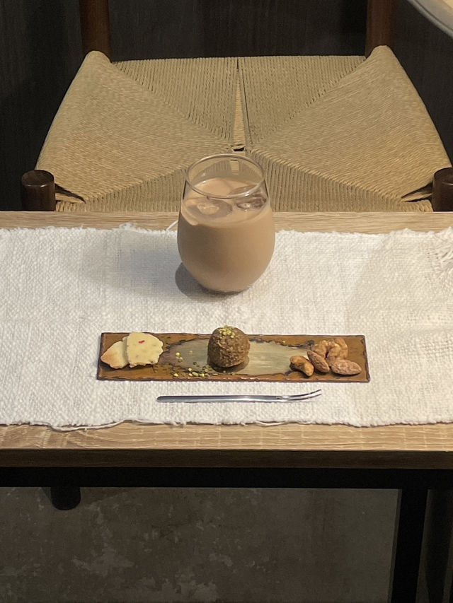 中目黒のチャイが飲める雰囲気よすぎるカフェ"中目黒 CHIYA-BA"☕️