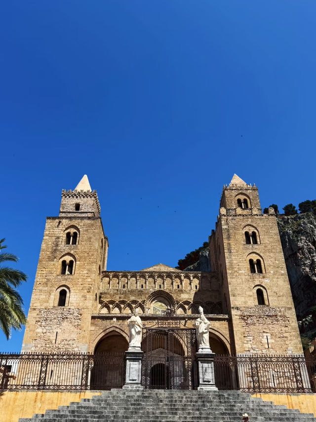 🇮🇹 Sicily Slow Day – Strolling through Cefalù 🏖️ 