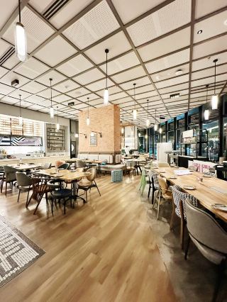 Vừa sành điệu vừa sôi động! Kỳ nghỉ vui vẻ và sôi động tại Moxy Putrajaya