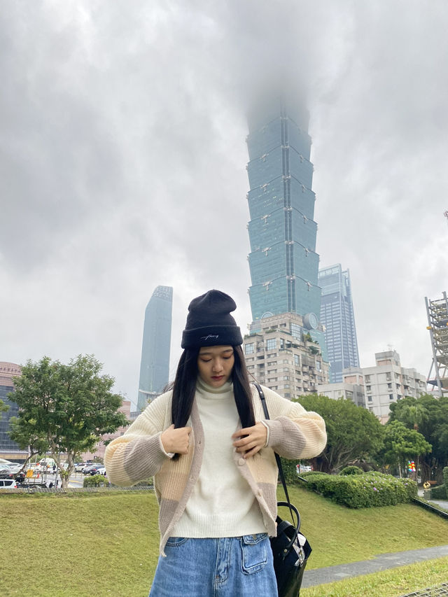 Taipei 101 แลนด์มาร์กของไทเป🌠