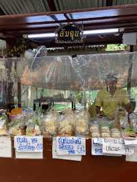 ตลาดน้ำบางน้ำผึ้ง