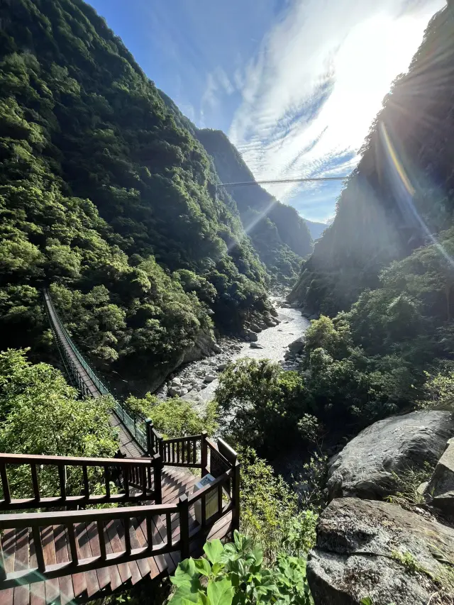 Taroko National Park, Hualien — A Marble-Carved Masterpiece of Nature