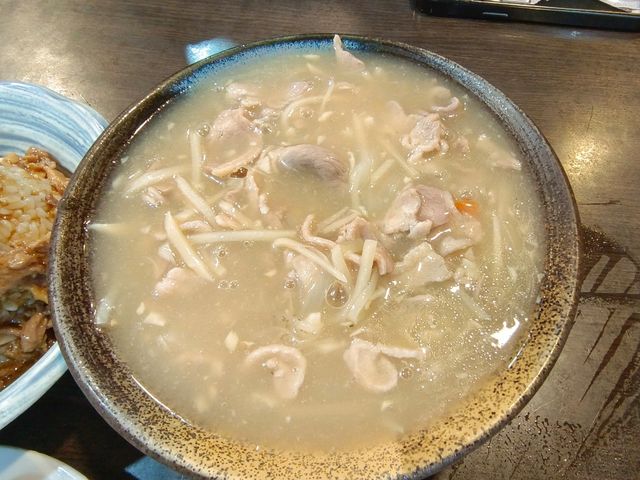 新莊米其林，珍品餐飲坊