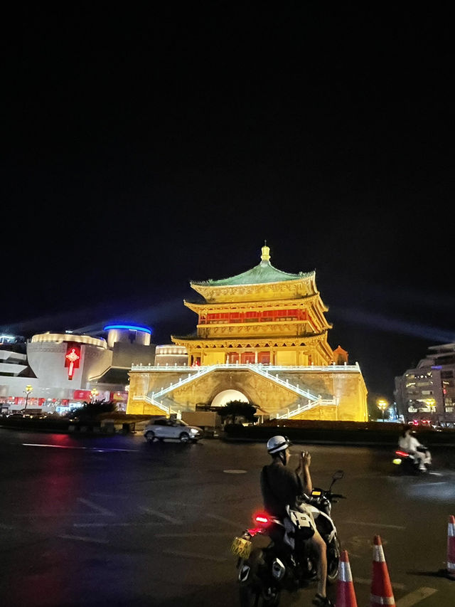 夜晚中式建築打卡最靚場景🌙  