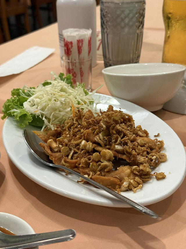 プーケット伝統の味を未来に紡ぐ:Raya Restaurant プーケット伝統の味を未来に紡ぐ:Raya Restaurant