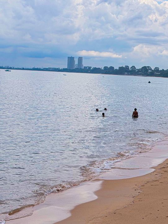 🌤️✨ หาดบางเสร่ จ.ชลบุรี ✨🌤️