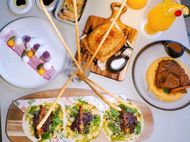 𝙆𝙊𝙃 𝟭𝟳 𝙍𝙤𝙤𝙛𝙩𝙤𝙥 𝘽𝙖𝙧 รูฟท็อปวิวดี 𝙆𝙊𝙃 𝟭𝟳 𝙍𝙤𝙤𝙛𝙩𝙤𝙥 𝘽𝙖𝙧 รูฟท็อปวิวดี