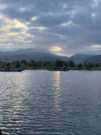 瀘沽湖晨霧|霧裡的湖光與水性楊花