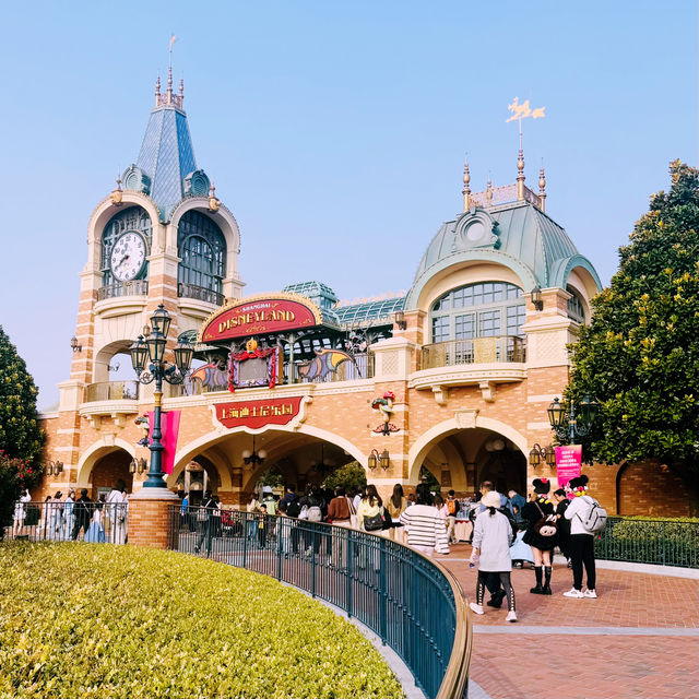 หนาวนี้..เที่ยวเซี่ยงไฮ้ดิสนีย์แลนด์กัน หนาวนี้..เที่ยวเซี่ยงไฮ้ดิสนีย์แลนด์กัน