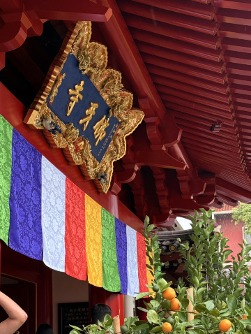 シンガポールに行ったらここは必見！チャイナタウンの『仏牙寺』の圧倒