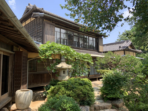 群山の小さな日本「新興洞日本式家屋」。 | Trip.com 群山