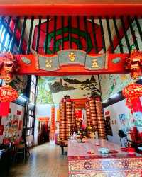 Hidden Temples & Quiet Vibes: My Wu Lei Gong Escape in Bukit Batok 🏮✨