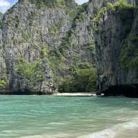 Visit stunning Maya Bay, Phi Phi, Krabi