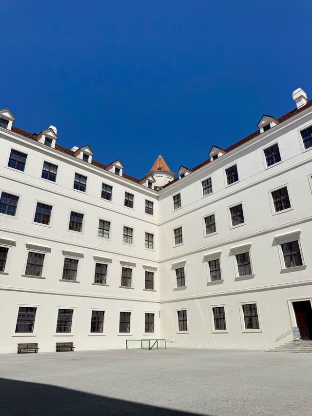 THE CASTLE THAT WATCHES OVER BRATISLAVA — AND THE VIEW IS INSANE!