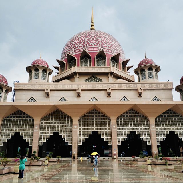 Putra Mosque, Putrajaya, Malaysia