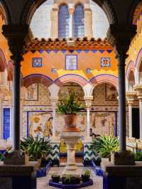 Sitges, a beautiful town near Barcelona! 🌼