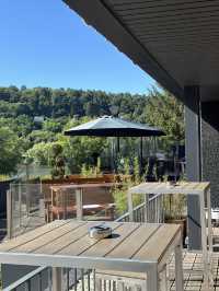 Spacious & Cozy Setting at FourSide Plaza