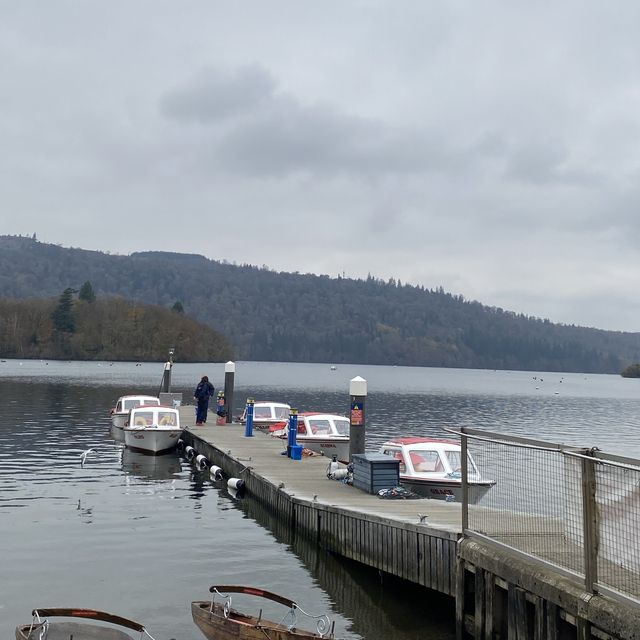 Windermere Awaits: A Relaxing Ferry Trip Across the Lake