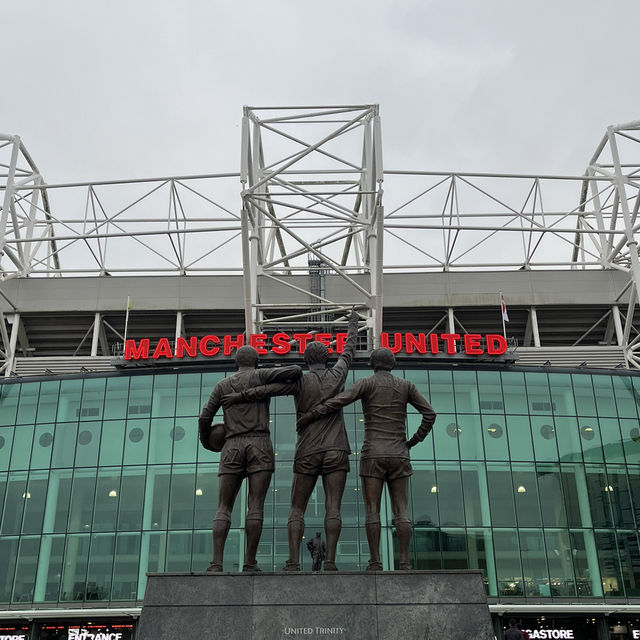 Beyond the Game: A Tour of Manchester’s Iconic Stadium