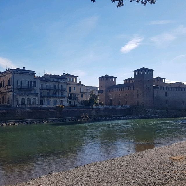 Strolling Along the Adige River in Verona 🚶‍♀️💖