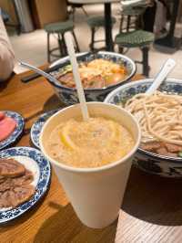 來港必試🍜正宗蘭州牛肉麵 免費續麵啊～