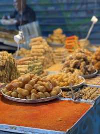 Tel Aviv: Hummus, Heatwaves & Hot People